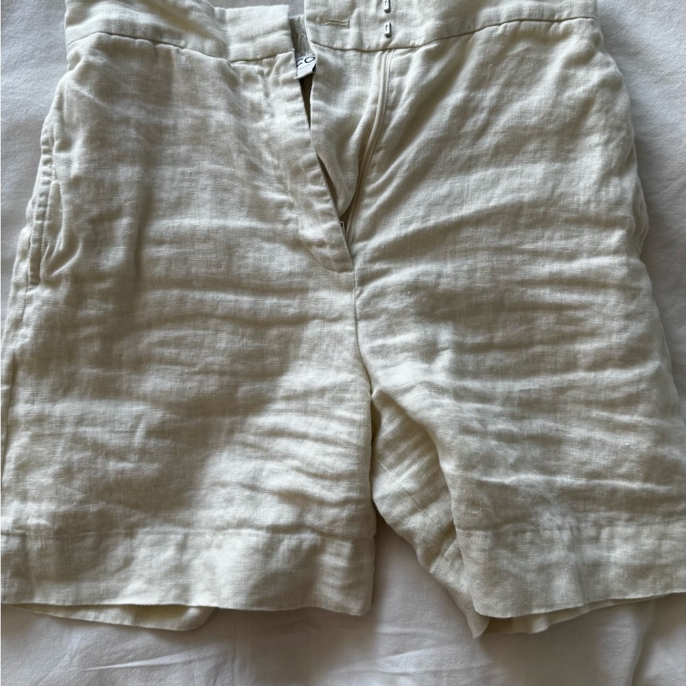 COS Women's Cream High Waist Shorts